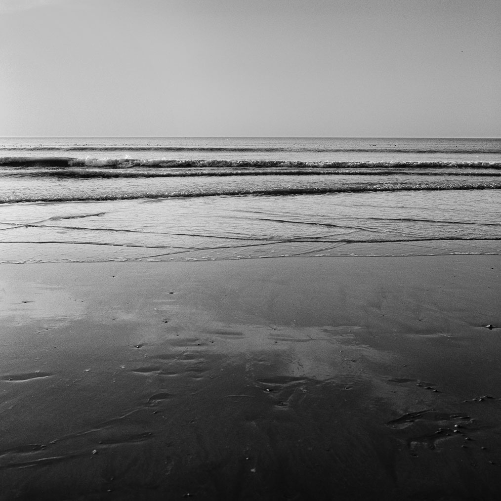 Photographie numérique noir et blanc de la mer de Picardie